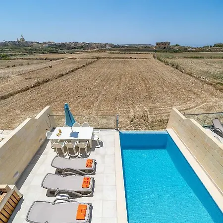 Id-dwerja - A Four Bedroom With Infinity Pool & Views *